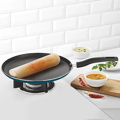 Borosil ProChef Non-Stick Aluminum Flat Tawa 25 cm | Gas Stove Compatible, Thick Uniform Body for Even Heating, Dishwasher Safe | 5 Layer Nonstick Coating, PFOA Free | 1 Year Warranty | Blue