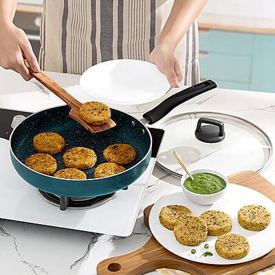 Borosil ProChef Non-Stick Deep Pan with Lid 26 cm | Gas Stove Compatible, Thick Uniform Body for Even Heating | PFOA Free, Blue Exterior, Stir Frying Pan for Eggs, Cutlets, 1 Year Warranty