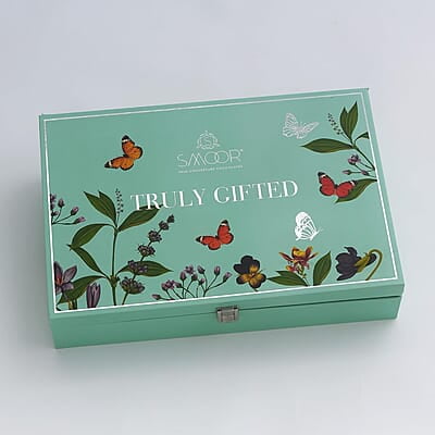 SMOOR Aura Premium Chocolates Gift Box Special Occasions 855gm