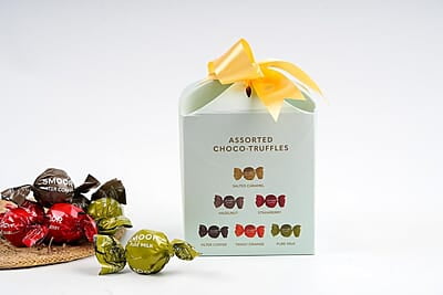 SMOOR Assorted Choco Truffles Box Premium Chocolate Gift BoxSpecial Occasions Box of 16 (224g) SMOOR Assorted Choco Truffles Box Premium Chocolate Gift BoxSpecial Occasions Box of 16 (224g)