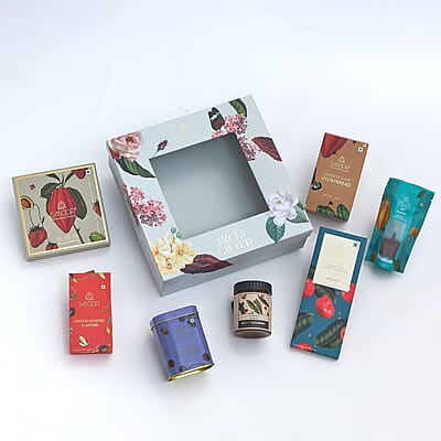 SMOOR Assorted Delights Premium Chocolates Gift Box Special Occasions 3700gm SMOOR Assorted Delights Premium Chocolates Gift Box Special Occasions 3700gm