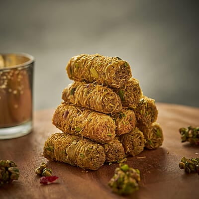 SMOOR SHAUQ Baklava Box Artisanal Turkish Delight 300gm (15 Pieces) SMOOR SHAUQ Baklava Box Artisanal Turkish Delight 300gm (15 Pieces)