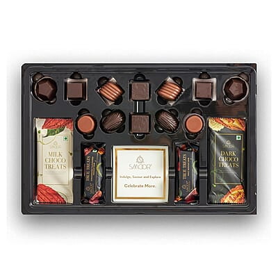 SMOOR Premium Celebration Box Chocolates Gift Pack Special Occasions Box of 16 (210 gm) SMOOR Premium Celebration Box Chocolates Gift Pack Special Occasions Box of 16 (210 gm)