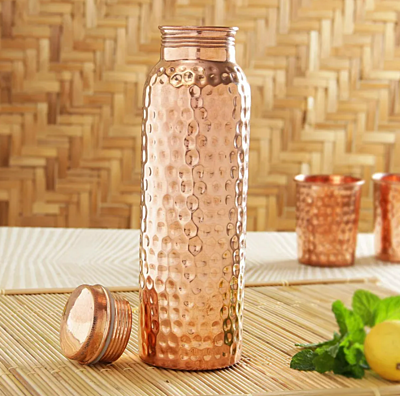 Signora ware Hammered Copper Bottle with 2 Glass Signora ware Hammered Copper Bottle with 2 Glass